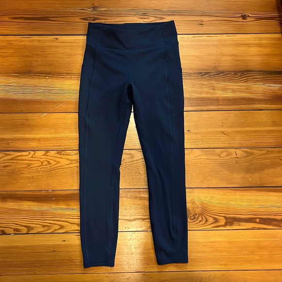 Lululemon Leggings with pockets - Picture 1 of 4